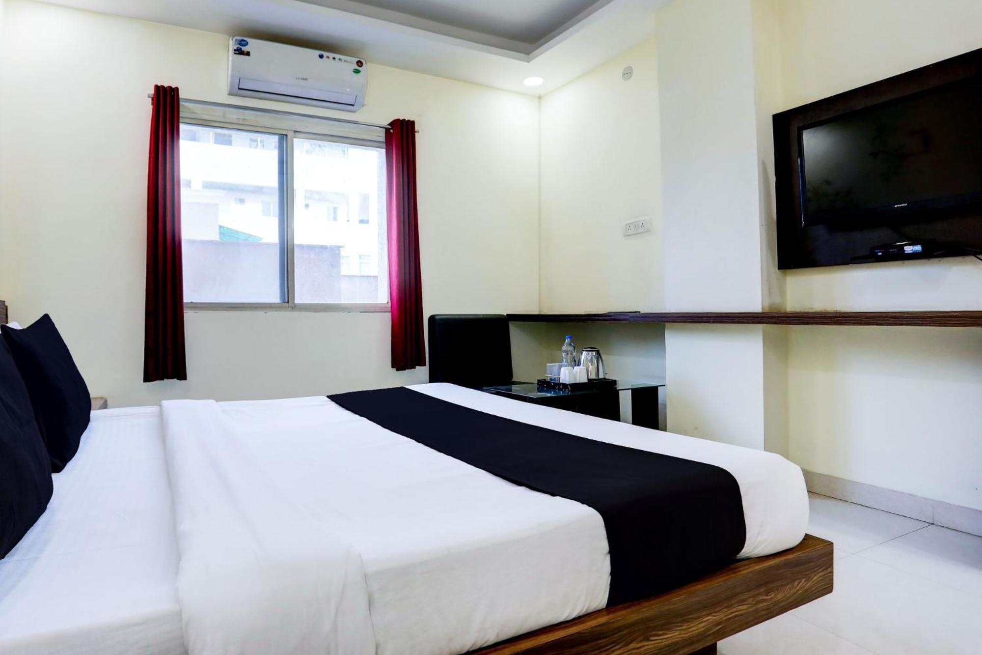 Super Townhouse Hoshangabad Road Near Aashima Mall Samarda Kaliāsot المظهر الخارجي الصورة